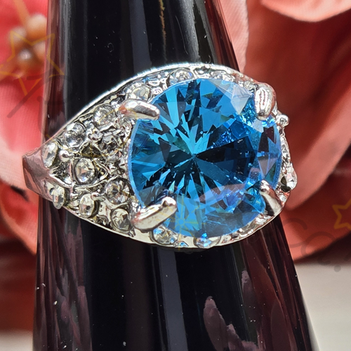 Silver-Tone Glitz Zircon Ring in Blue