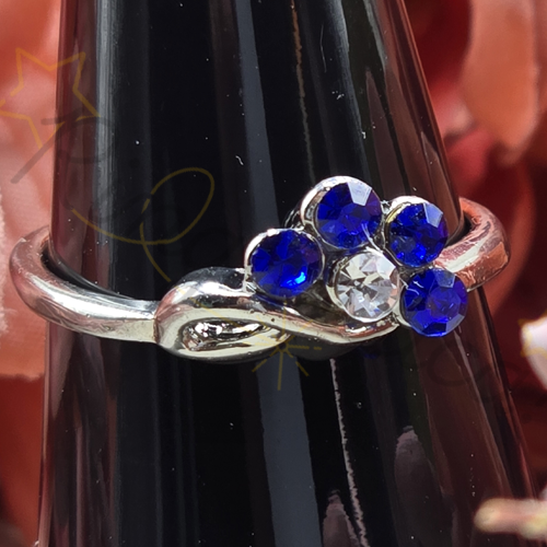 Daisy Ring in Blue