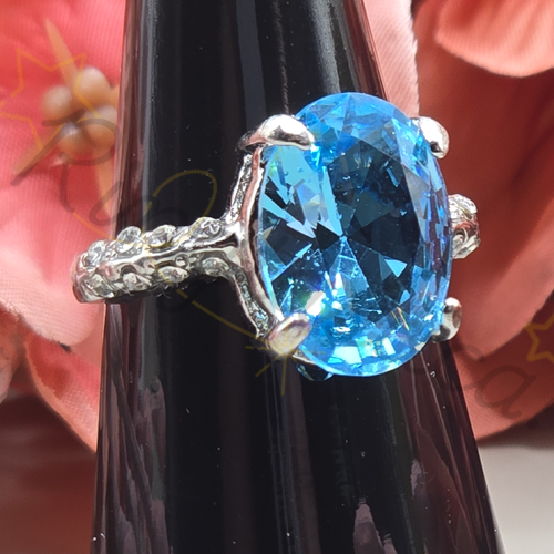 Silver-Tone Glam Zircon Ring in Blue