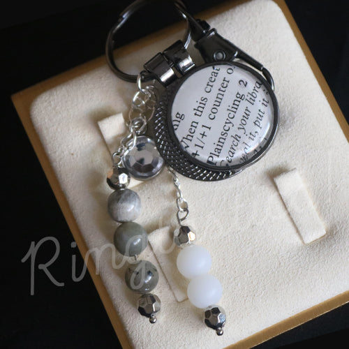 Magic the Gathering Keychain - Cloudbound Moogle