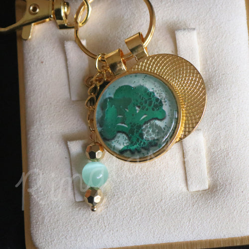 Magic the Gathering Keychain - Forest