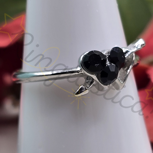 Heart & Arrow Ring in Black