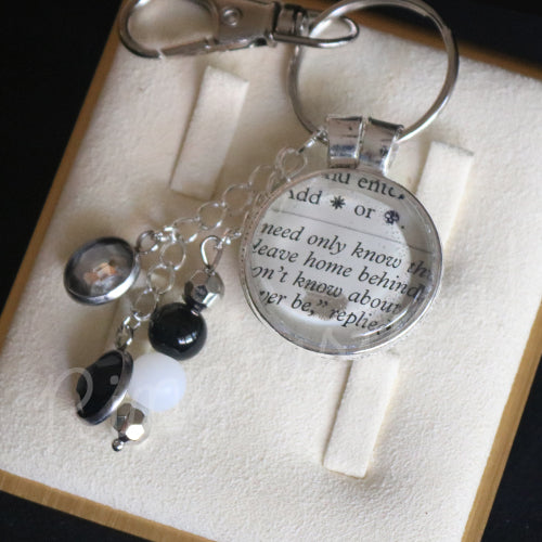 Magic the Gathering Keychain - Insomnia, Crown City